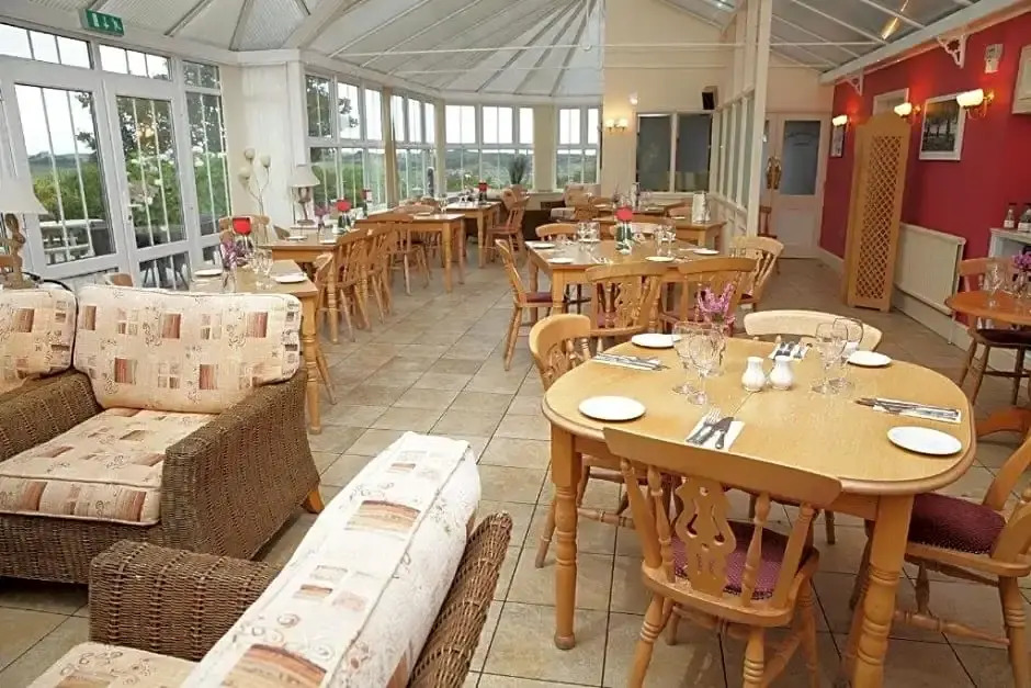 Lastra Farm Hotel