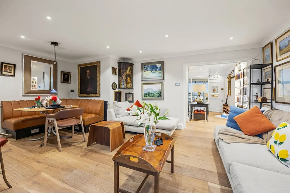 Stunning Flat in Chelsea Kings Road With Balcony
