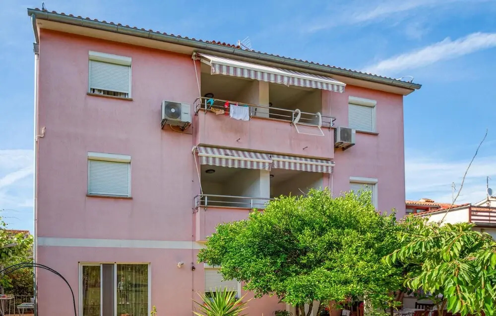 Awesome Apartment in Rovinj With Wifi and 2 Bedrooms