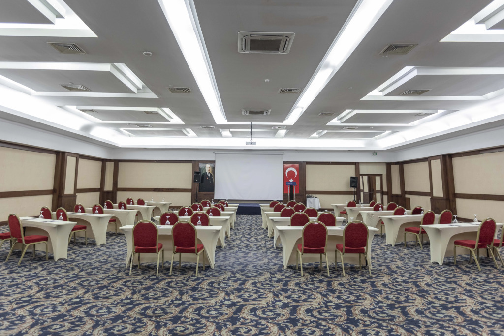 Anemon Grand Manisa Otel