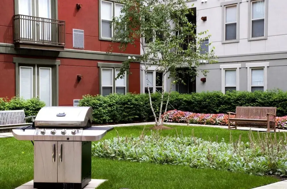 Bluebird Suites in Downtown Providence