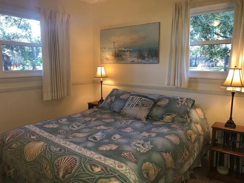 ISLAND PINES home