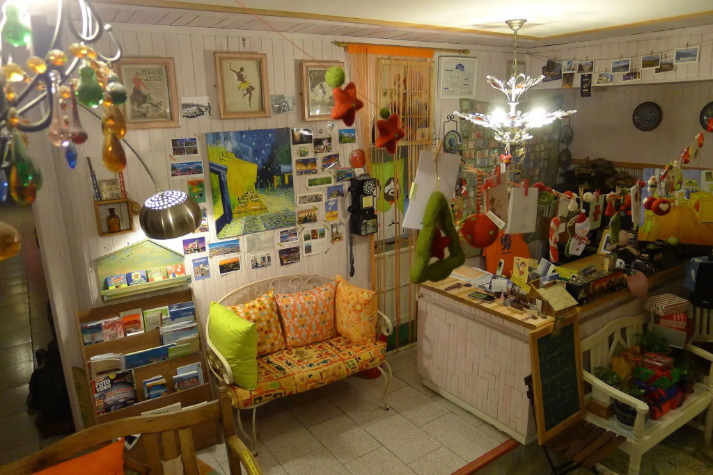 The House Hostel