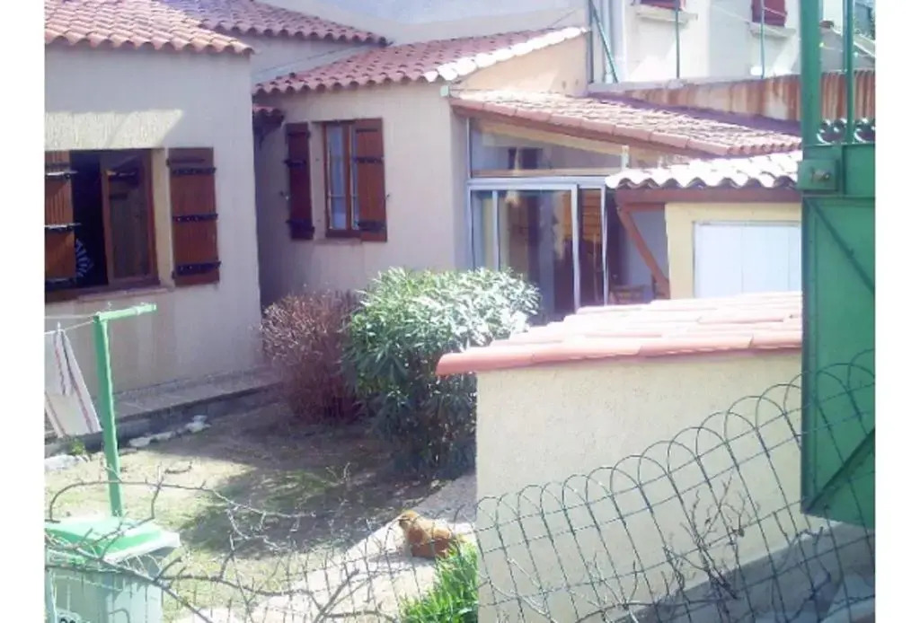 Maison d'une chambre avec vue sur la ville et jardin clos a La Ciotat a 2 km de la plage