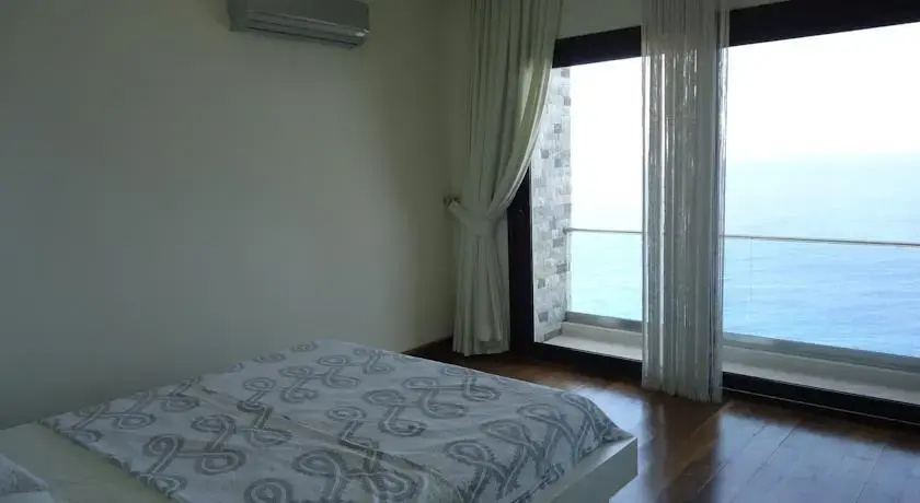 Fsm Residence Derya Gundogan