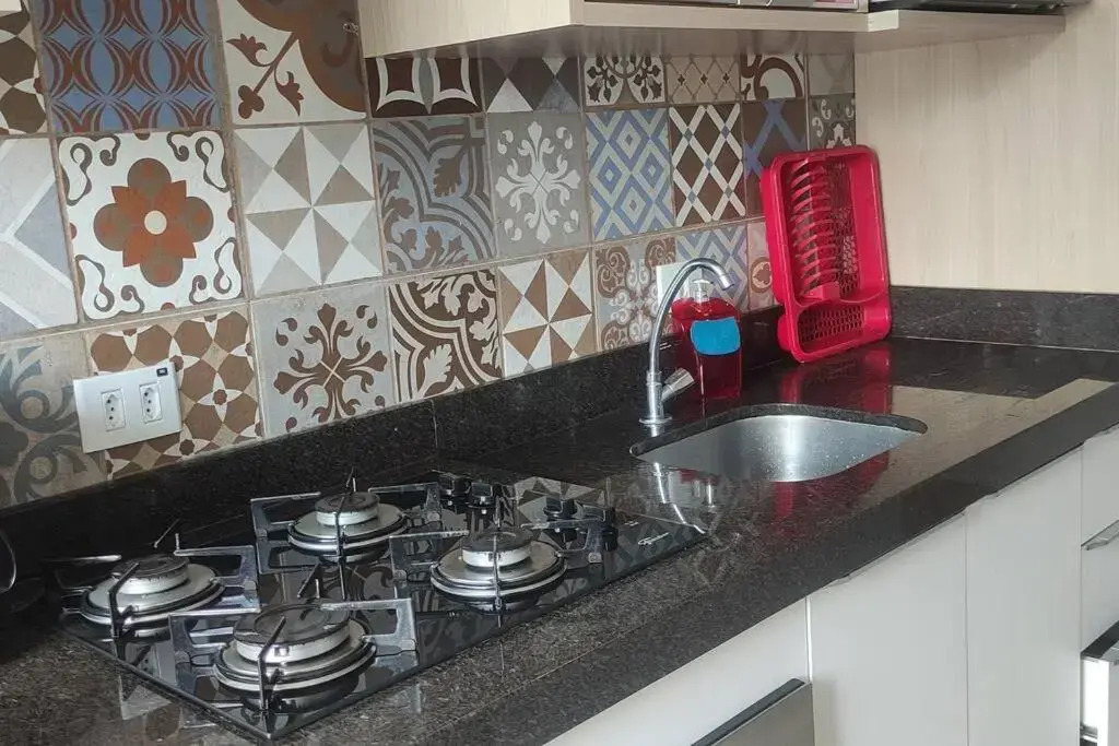 La Home House 406 - Apto completo para você e sua familia em Curitiba - Pinheirinho