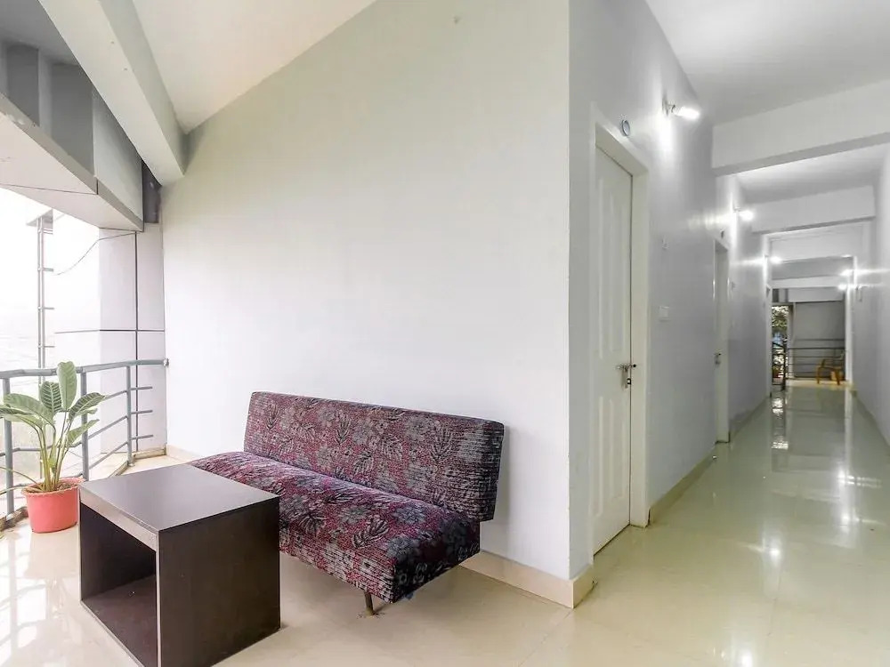 OYO 23107 Rasha Residency