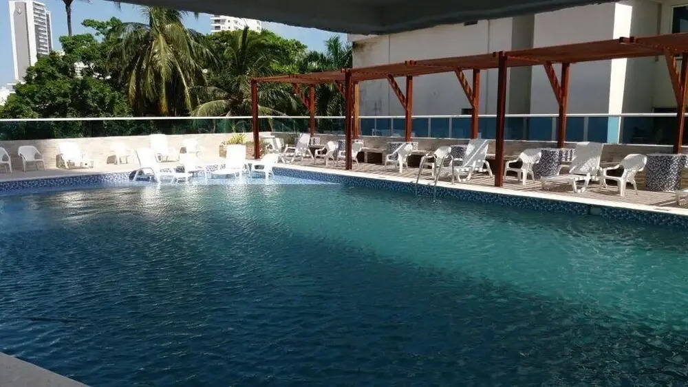 Beachfront Apartment 6 People 1105A