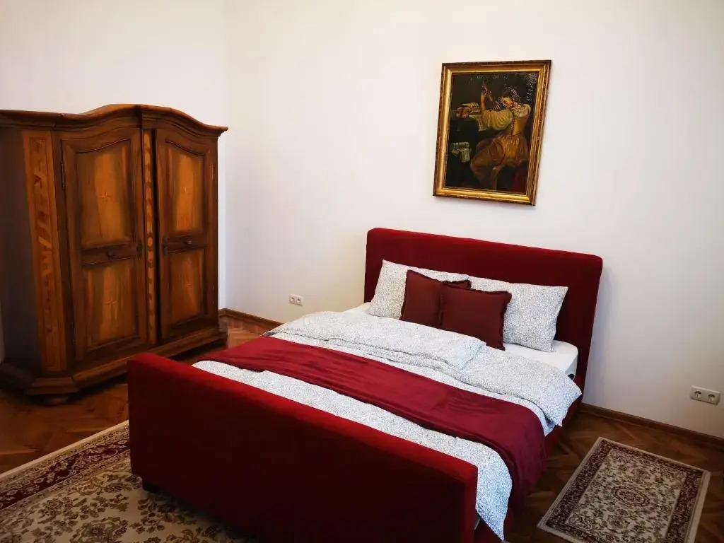 Weisz Castle style Apartment