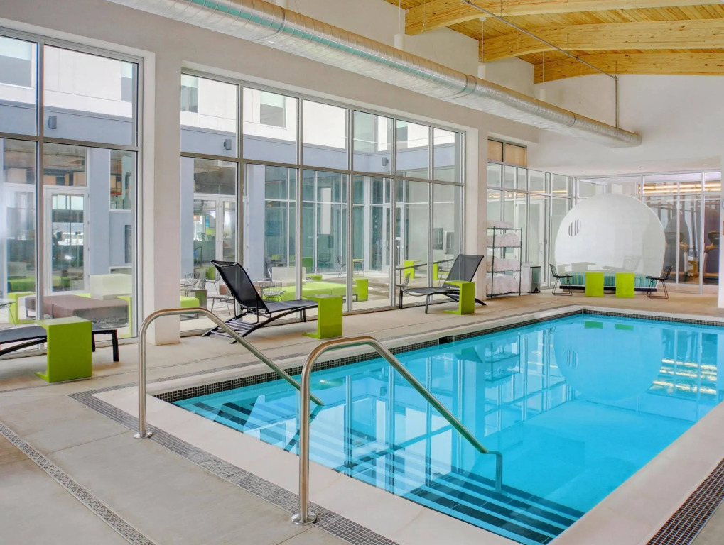 Aloft by Marriott Bolingbrook