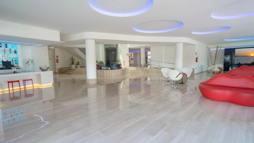 Отель THB Ocean Beach