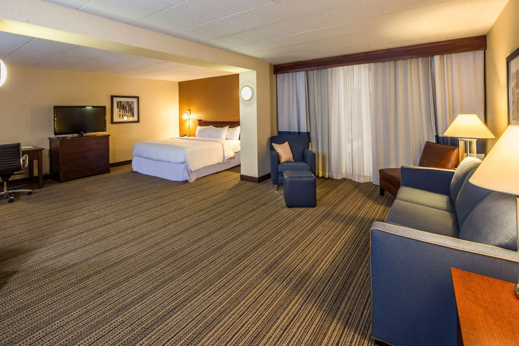 DoubleTree by Hilton Pittsburgh - Cranberry