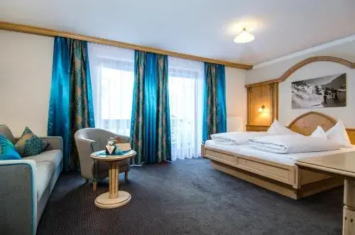 Sporthotel Almhof