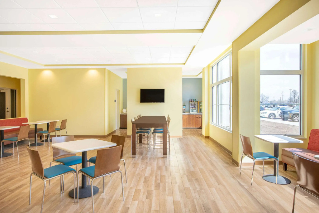 Days Inn & Suites by Wyndham Kearney NE