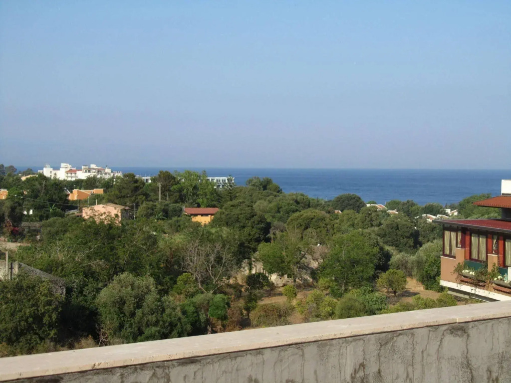 Comeinsicily - Rocce Nere