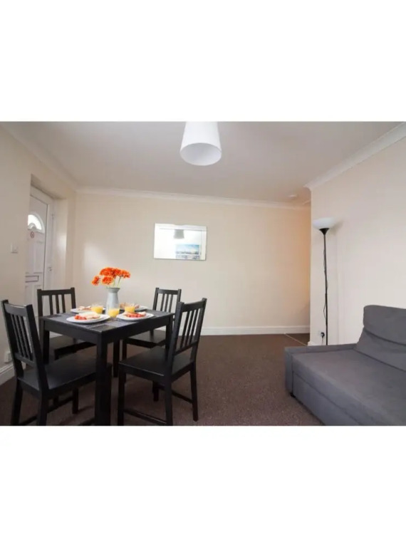 Wilton House Apartments