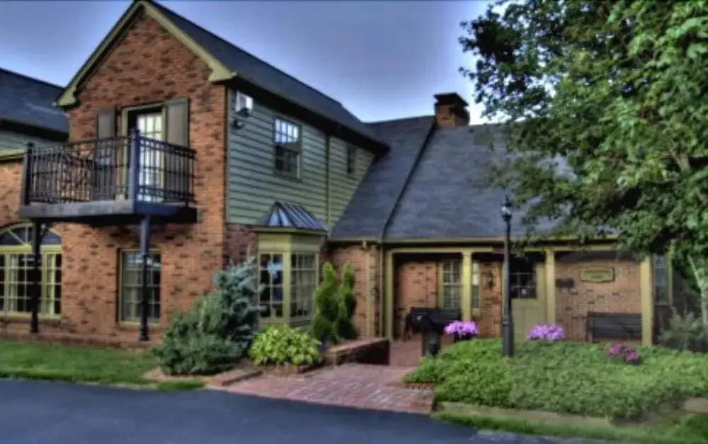 Hillwinds Inn - Blowing Rock
