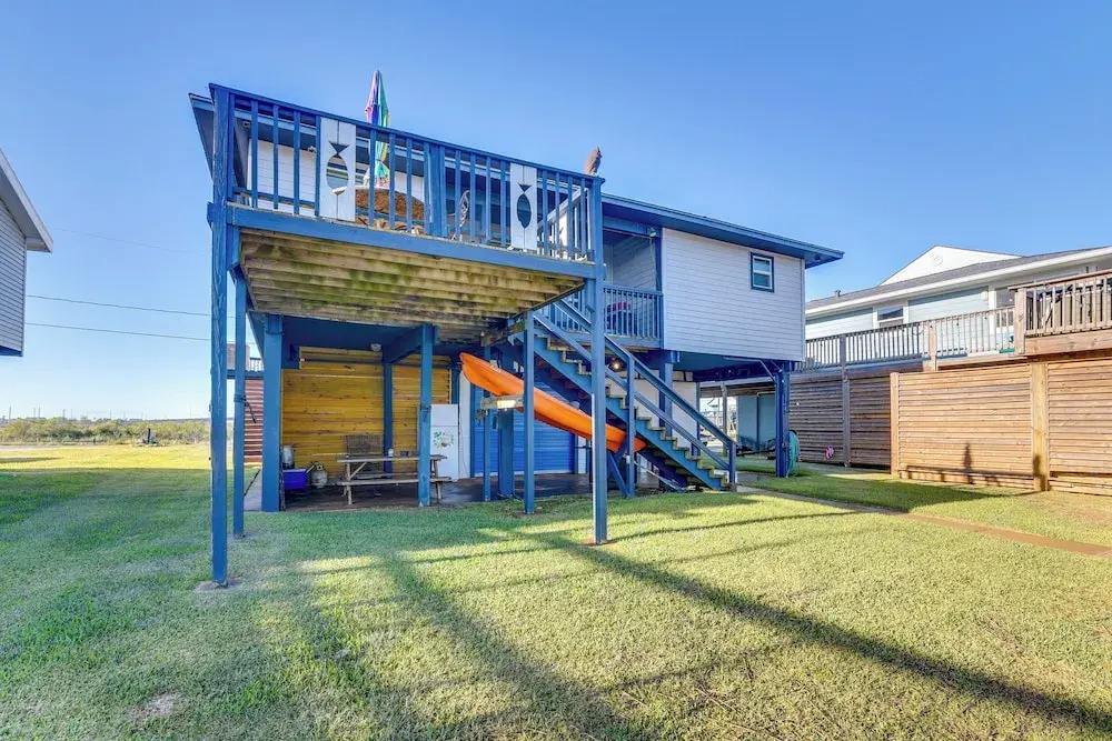 Near Ocean: Home w/ Deck & Grill in Surfside Beach