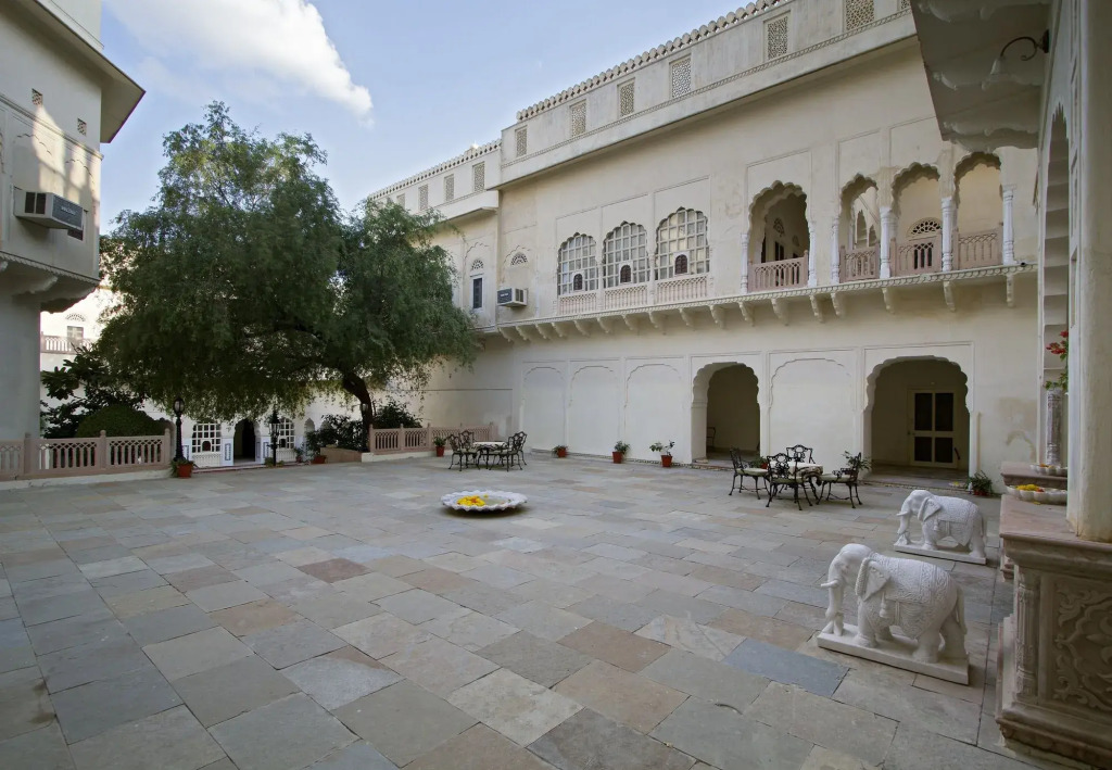 Alsisar Mahal- Heritage Hotel