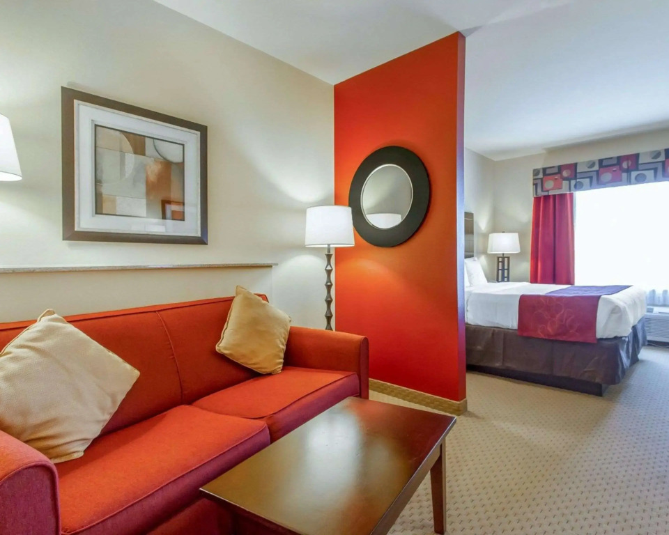 Comfort Suites Florence Shoals Area