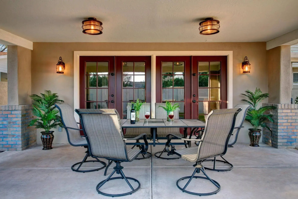 Private Vacation Homes - Scottsdale