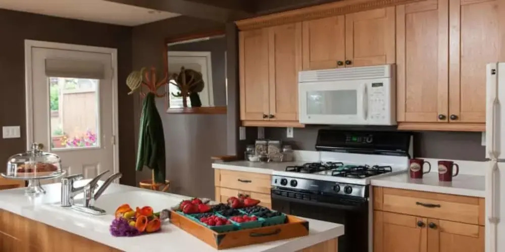 Three Tree Point Bed & Breakfast