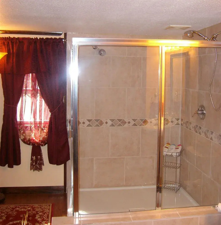 Levine House Bed & Breakfast
