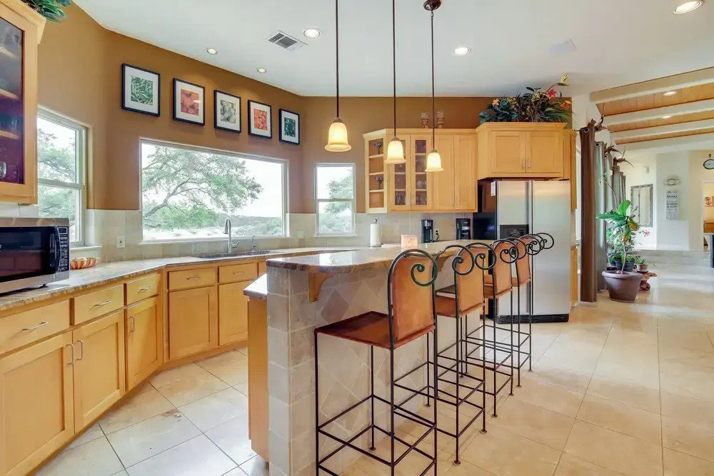Luxe Lake Travis Vacation Rental w/ Heated Pool