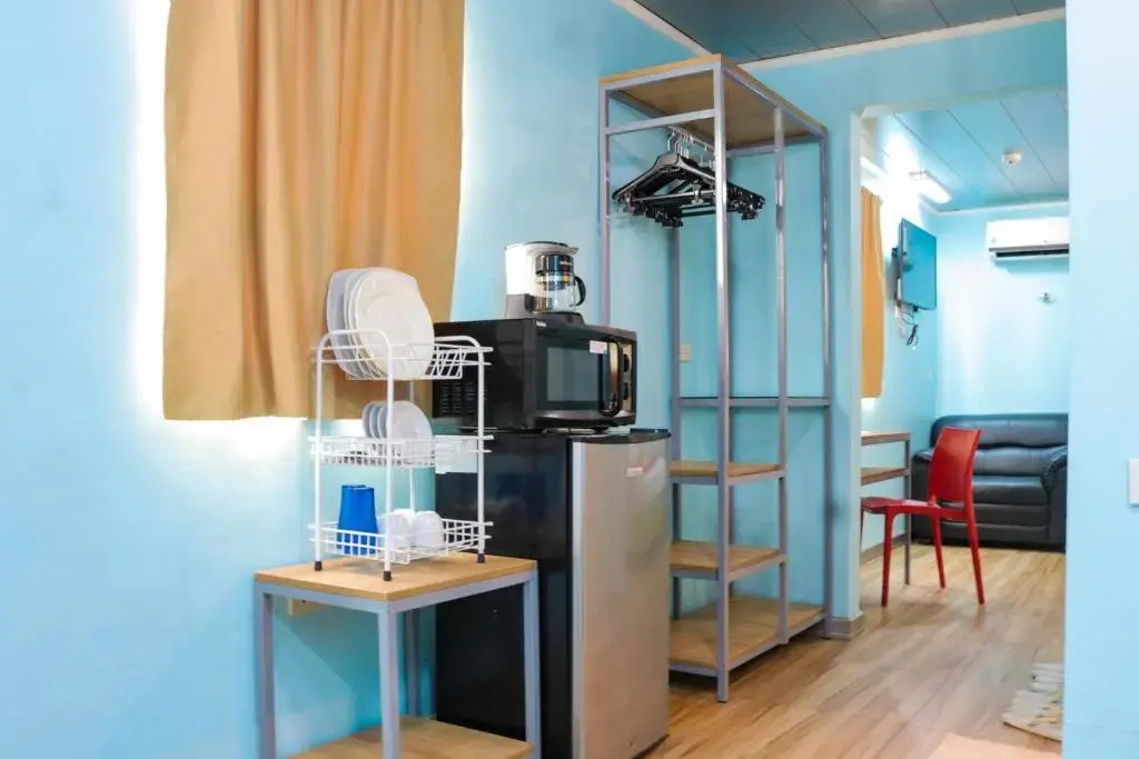RedDoorz Plus at New Era Budget Hotel Near UCMed and Chong Hua Hospital Mandaue FORMER RedDoorz Plus New Era Budget Hotel Mandaue