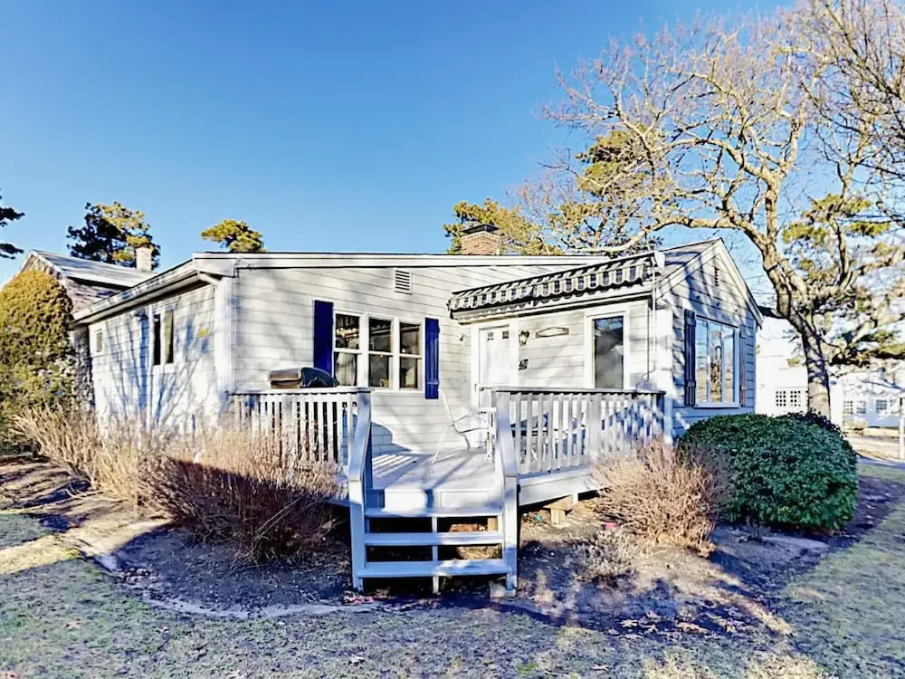 Garden  On Cape Cod 2 Bedroom Home