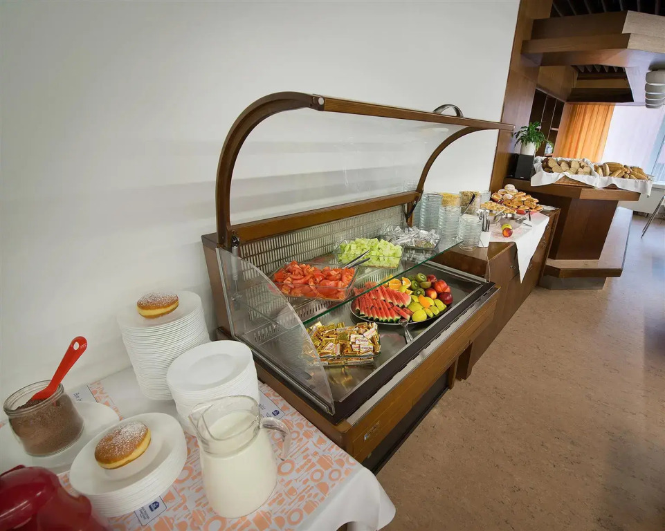 BEST WESTERN Hotel Grand