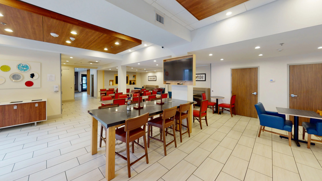 Holiday Inn Express South Burlington by IHG
