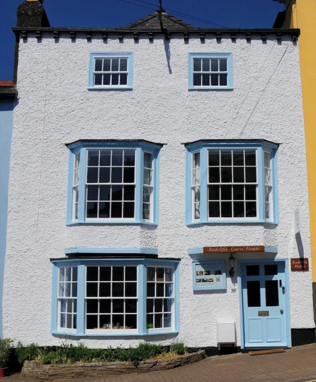 Radcliffe Guest House