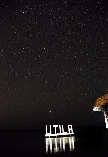The Venue - Utila