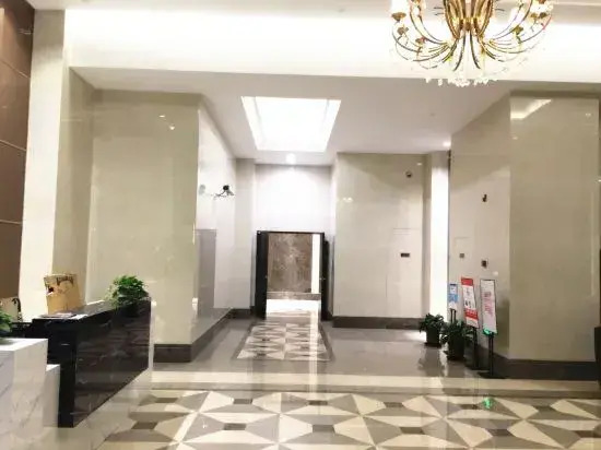 Shanghai Bubble Apartment (Songjiang University Town Subway Station)