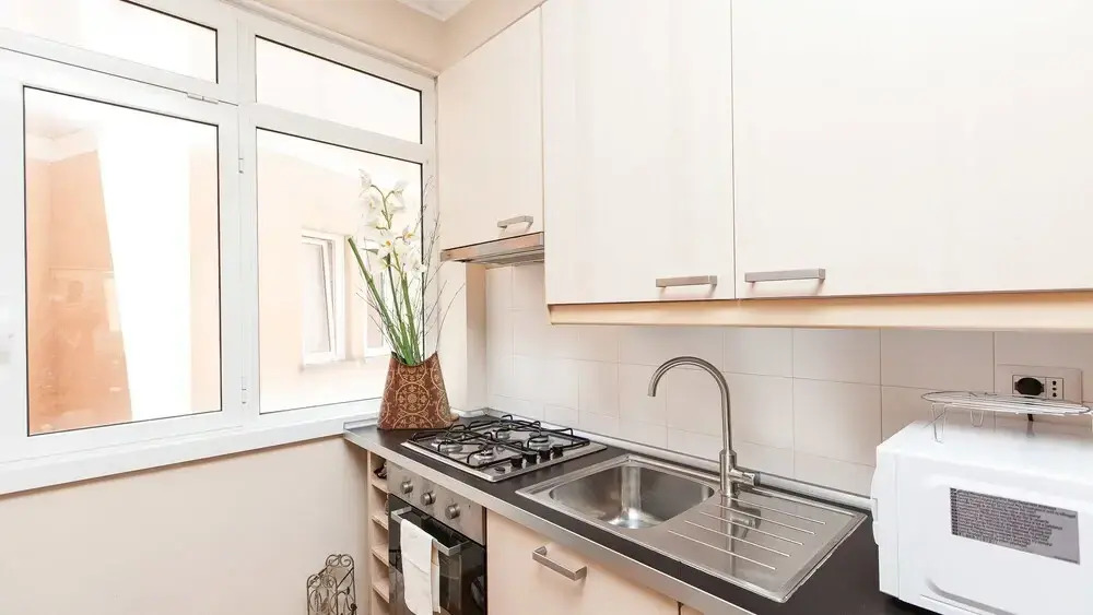 Guinizzelli Apartment