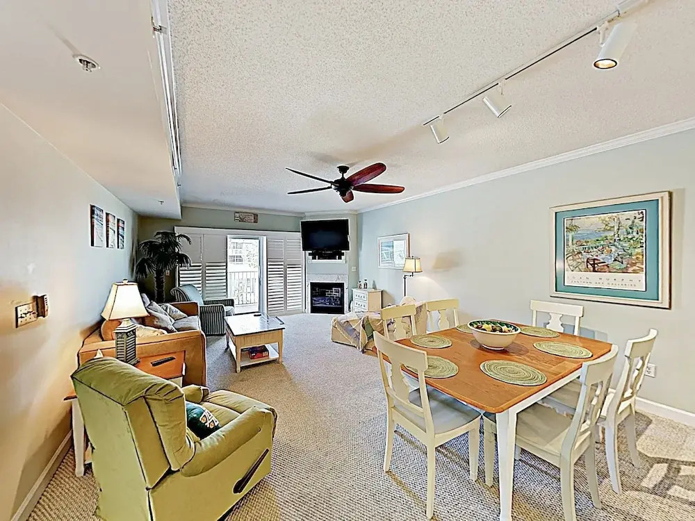 New Listing! Ocean-view W/ Pool - Near Beach 3 Bedroom Condo