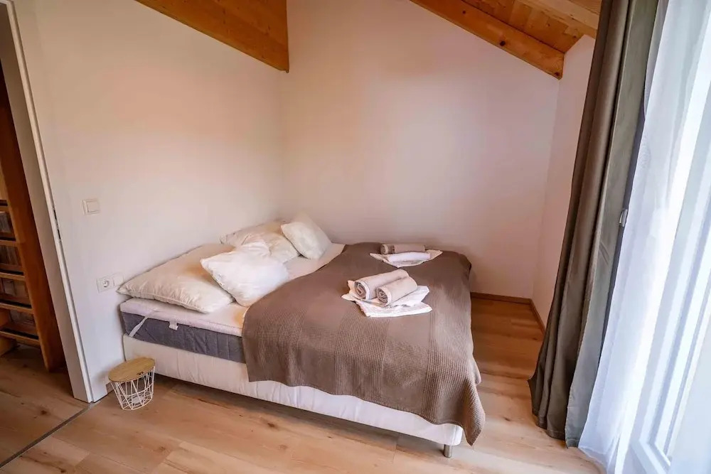 Villa with terrace, sauna near the border triangle