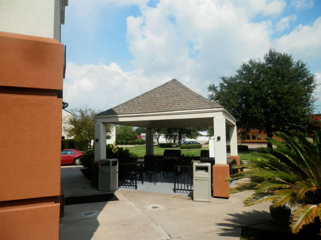 Sonesta Simply Suites Houston - NASA Clear Lake