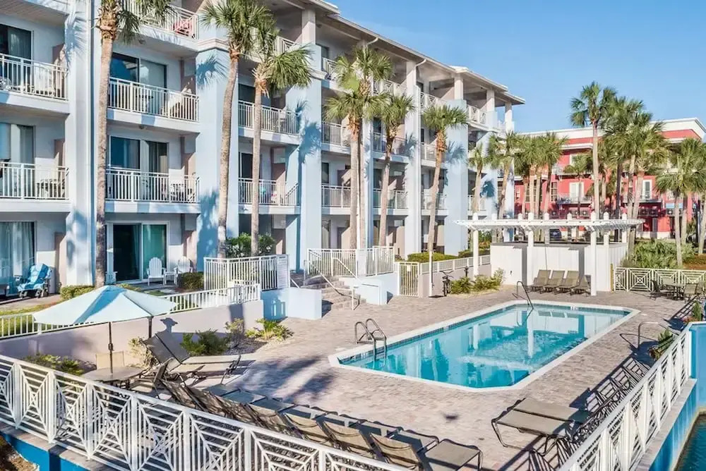 Gulf Place Cabanas 203