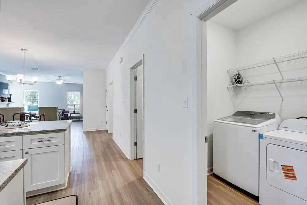 1 Mi to Fsu: Group-friendly Midtown Getaway!