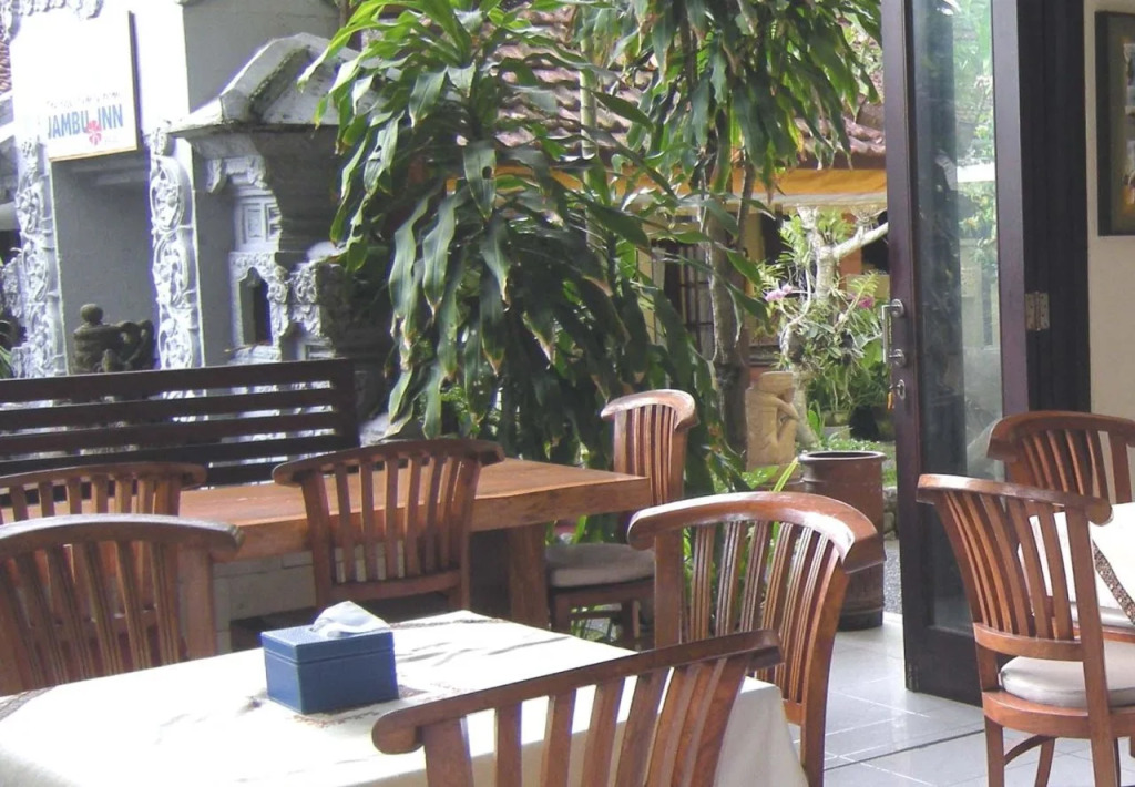 Jambu Inn