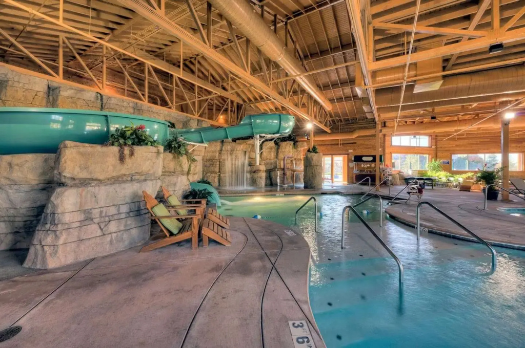 Branson Hillside Hotel