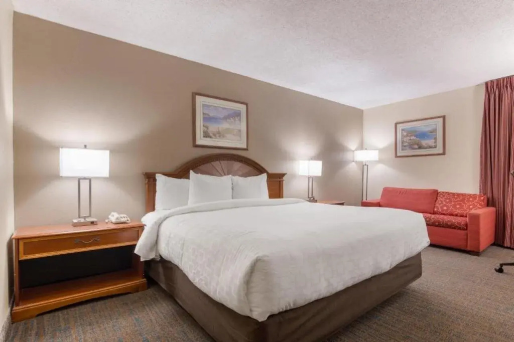 LeBossier Hotel