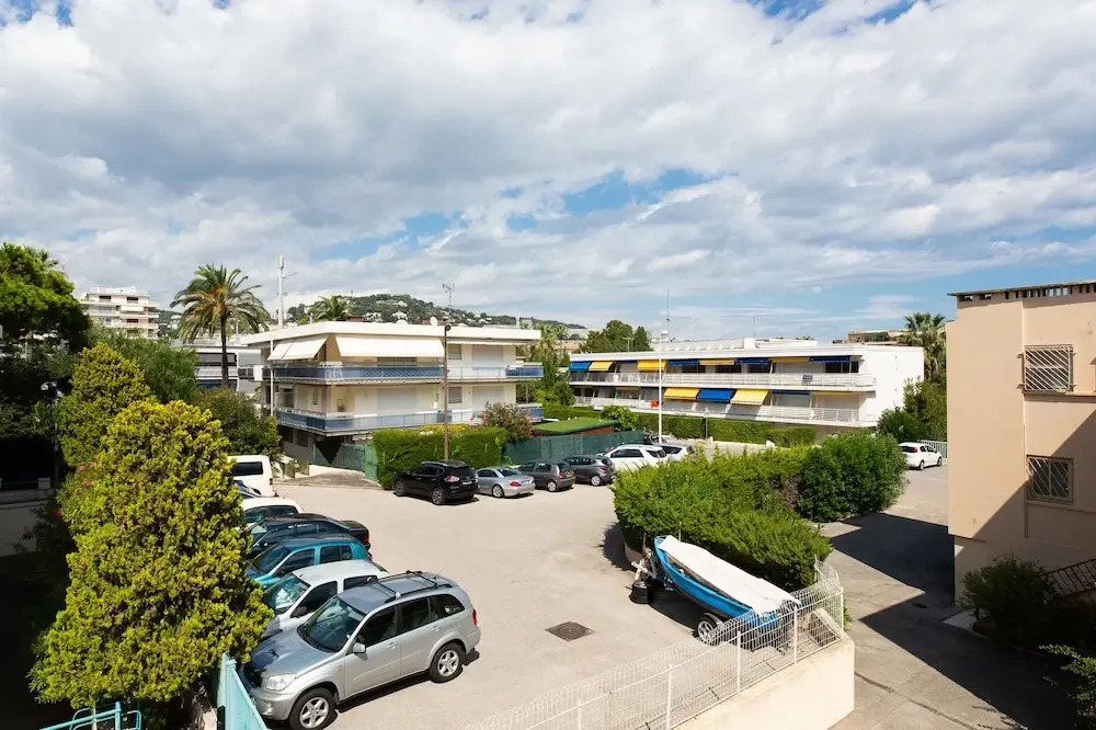 Vaneau Joli 2P avec terrasse palm beach