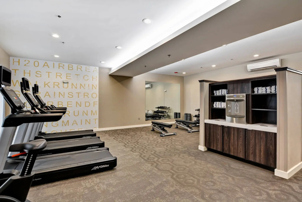 Residence Inn by Marriott Cleveland Airport/Middleburg Heights