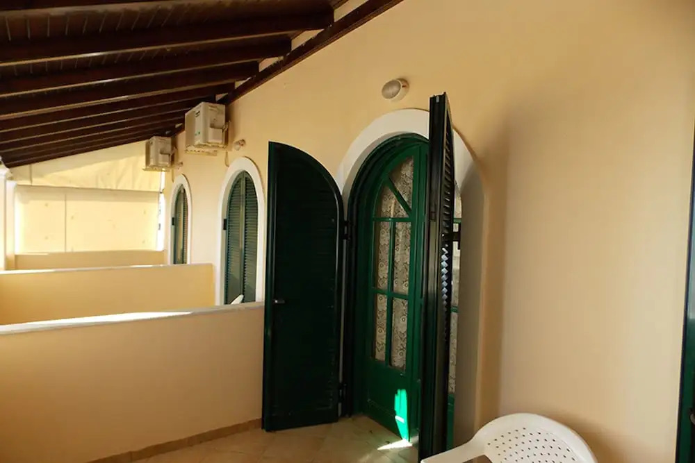 The Harmony - Beachfront sea View Apartment