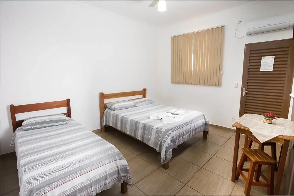 Hotel Portela III - Aprox 600m do Thermas dos Laranjais e Hot Beach