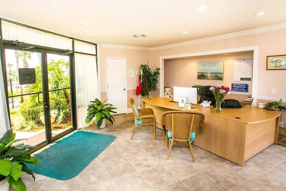 SEA Haven 113 [2/2.5] Free Activities! & Oceanfront Wifi Pool