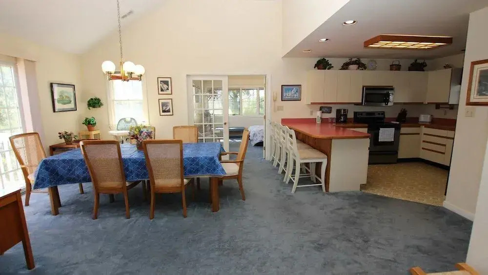 Captains Quarters - 5 Br Home